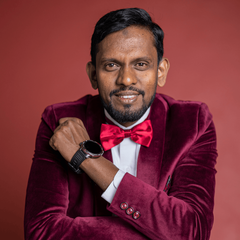 Fatha Khan, author, 3× TEDx speaker and coach for the Write Your Book in 90 Minutes workshop